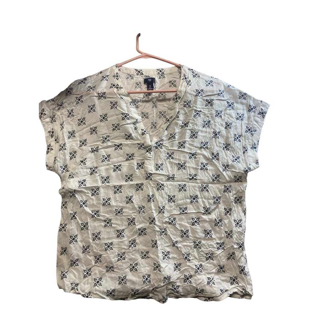 Gap Short Sleeve V Neck Blouse White With Blue Leaves Size L